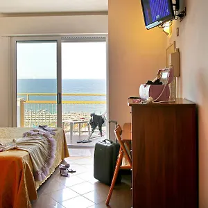 Patrizia 3*, Riccione Italia