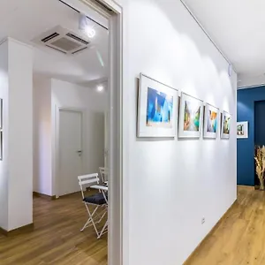 Otto & Photogallery 2*, Roma Italia